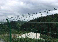 框架護(hù)欄網(wǎng)絲徑和邊框的厚度如何搭配?